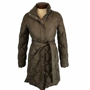 Eddie Bauer Women's 700 Fill Goose Quilted coat XS